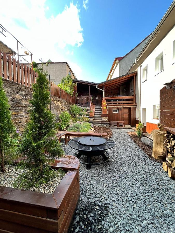 U Vahy Jachymov Apartment Bagian luar foto