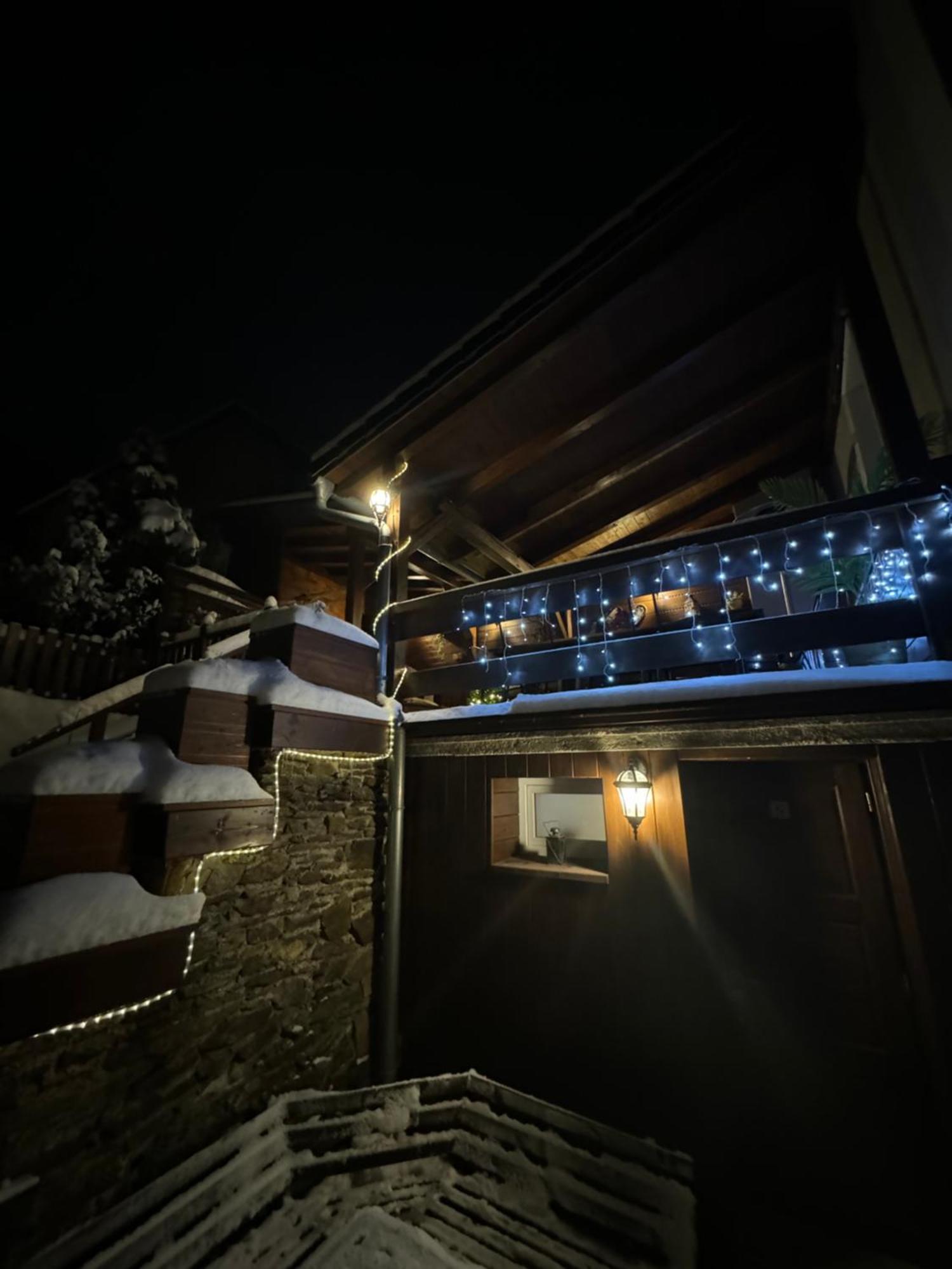 U Vahy Jachymov Apartment Bagian luar foto